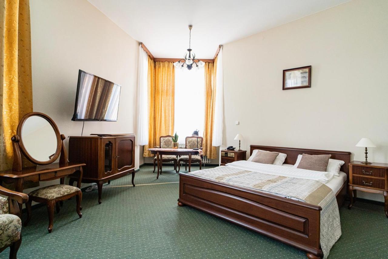 Hotel Polonia Torun Exterior photo